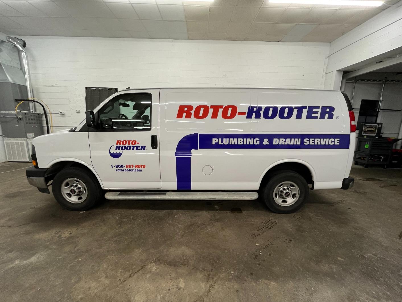 SoVA-Vinyl-Pros-custom-wraps-Vans-10