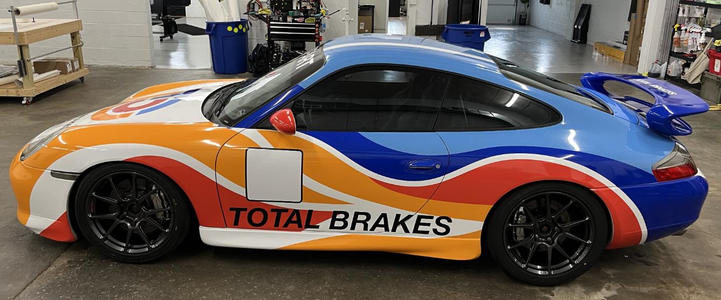 SoVA-Vinyl-Pros-custom-wraps-Race-Car-1